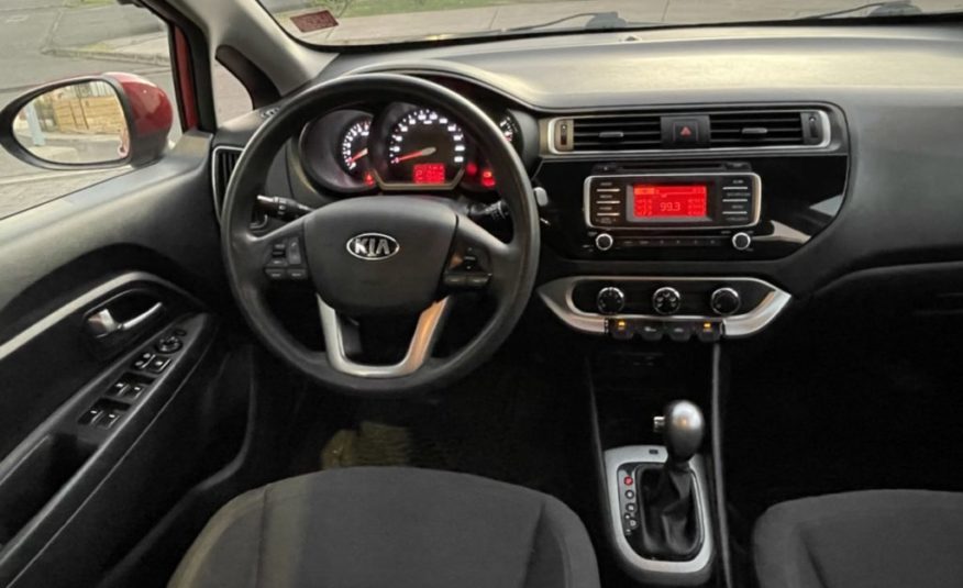 Kia Rio 5 EX 1.4 AT 2017