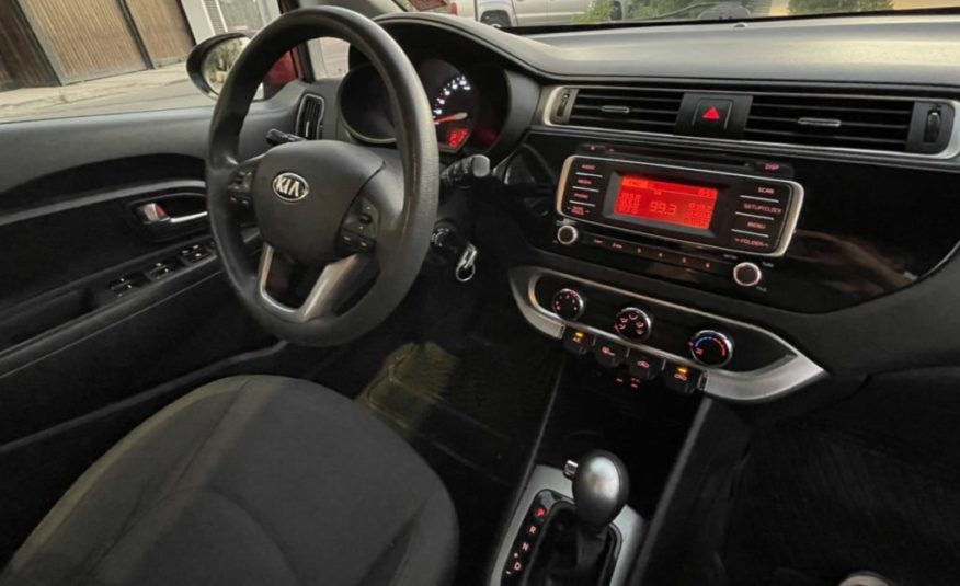 Kia Rio 5 EX 1.4 AT 2017