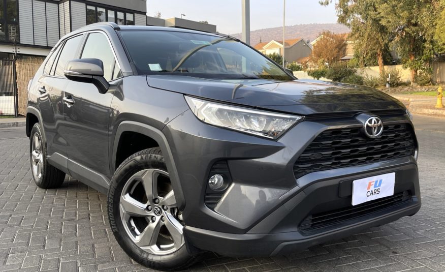 Toyota RAV4 XLE 2.5 AT8 4×2 2020