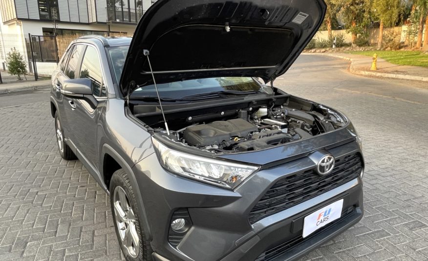 Toyota RAV4 XLE 2.5 AT8 4×2 2020