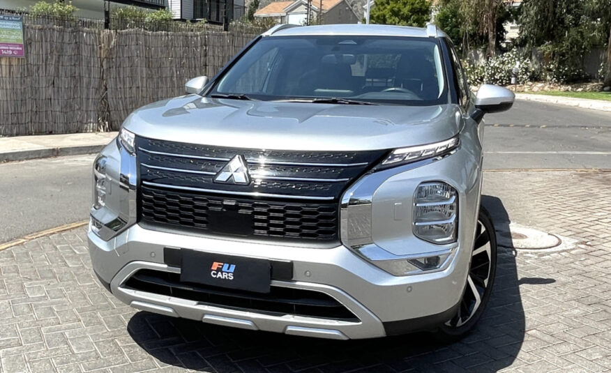 Mitsubishi Outlander GLS 4×4 2023