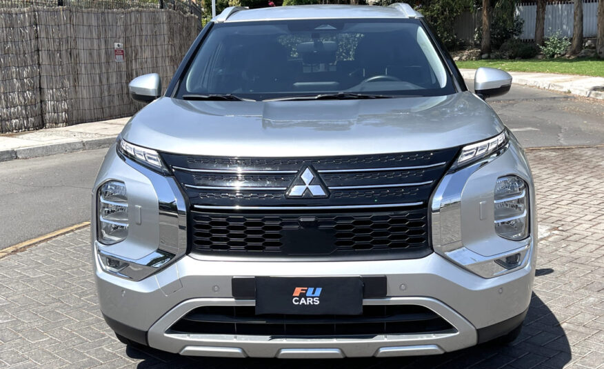 Mitsubishi Outlander GLS 4×4 2023