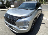 Mitsubishi Outlander GLS 4×4 2023