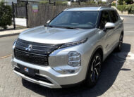 Mitsubishi Outlander GLS 4×4 2023